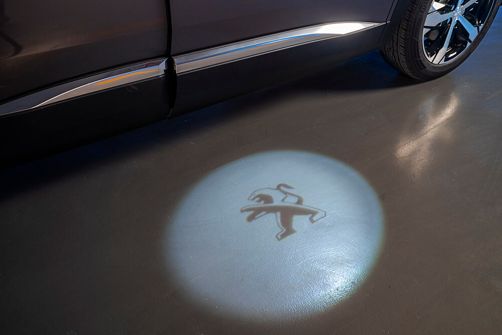 Đèn chào logo peugeot